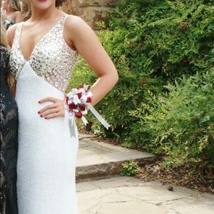 Sherri Hill sample dress